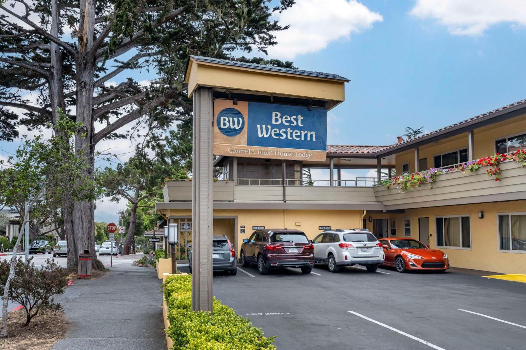 เบสท์ เวสเทิร์น คาร์เมลส์ ทาวน์ เฮาส์ ลอดจ์ Hotel Carmel-by-the-Sea ภายนอก รูปภาพ